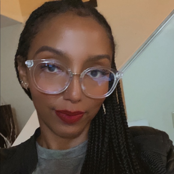 Meet your Posher, Adey - Picture 1 of 1